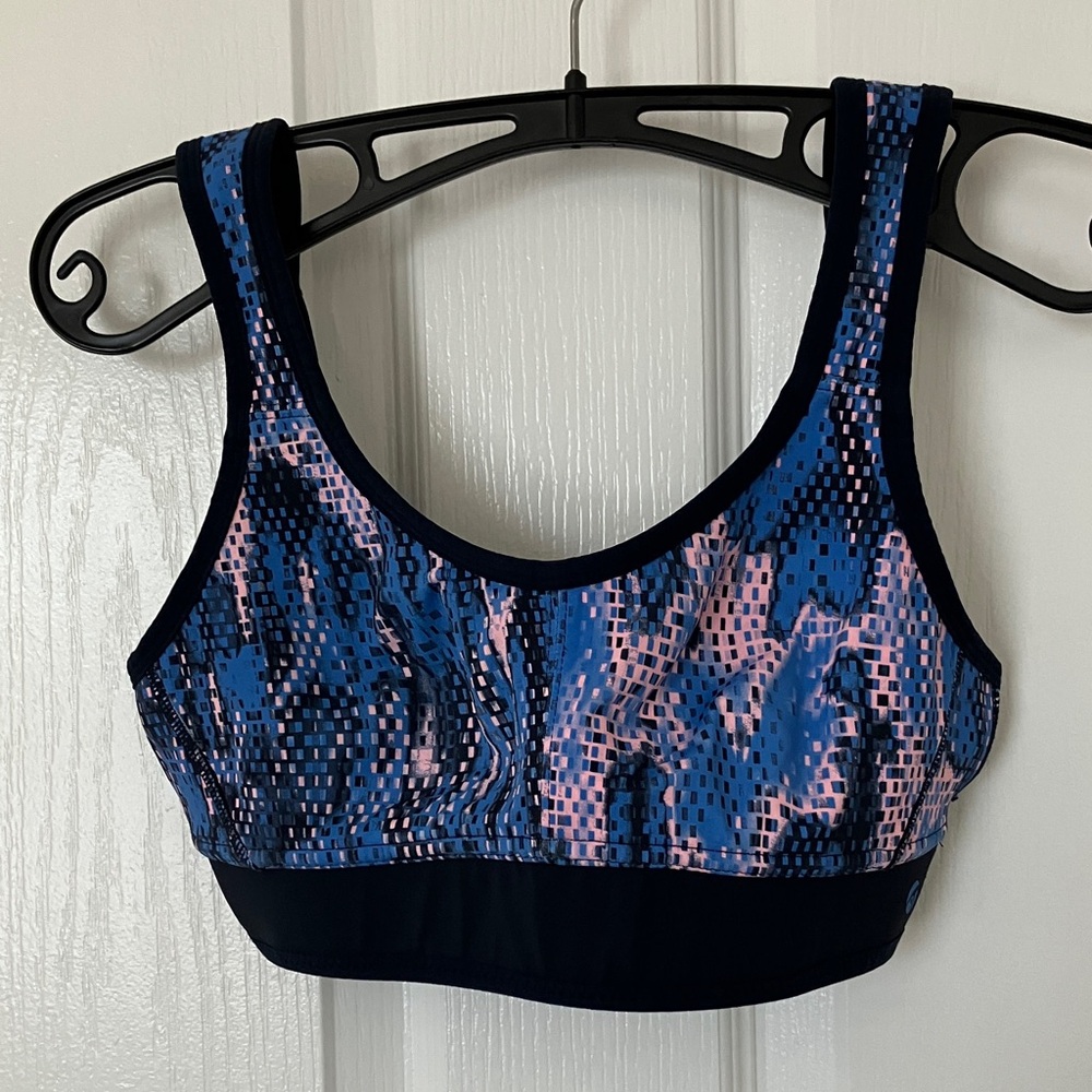 Blue and Pink Patterned Sports Bra mesh detail